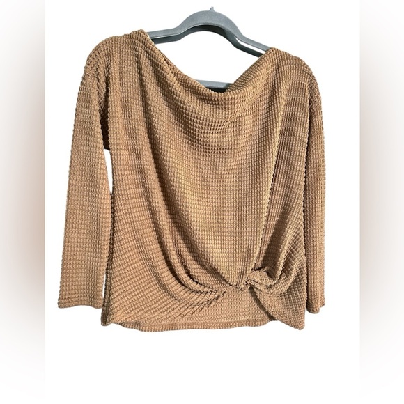 Gilli Sweaters - 🔴 5 for $40 SALE! 
Gilli Brown Waffle Textured Light Weight Front Knot Top sz S
